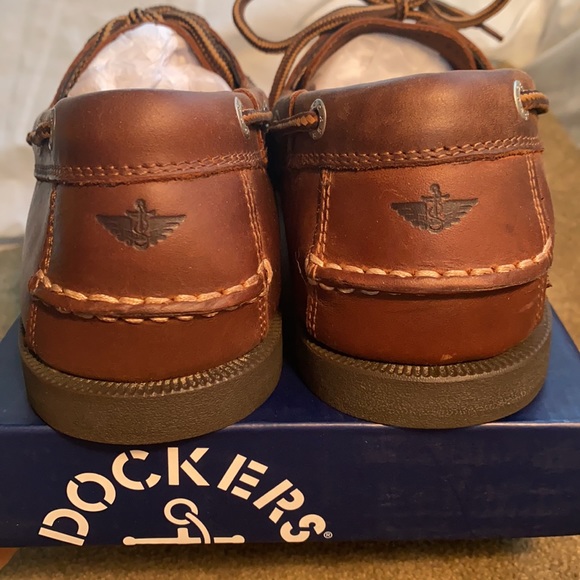 DOCKER’S LEATHER MEN’S SLIP-ON BOAT SHOES main image 10